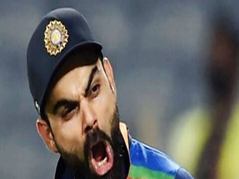 बीसीसीआयने दक्षिण आफ्रिकेविरुद्ध जानेवारी महिन्यात होणाऱ्या वनडे सीरिजआधी विराट कोहलीऐवजी (Virat Kohli) रोहित शर्माला (Rohit Sharma) टीम इंडियाचं कर्णधार बनवलं आहे.
