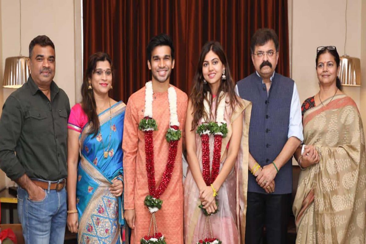 एका बापाने अशावेळी काय बोलायचं? असं सांगताना जितेंद्र आव्हाड भावुक झाल्याचे पाहण्यास मिळालं.