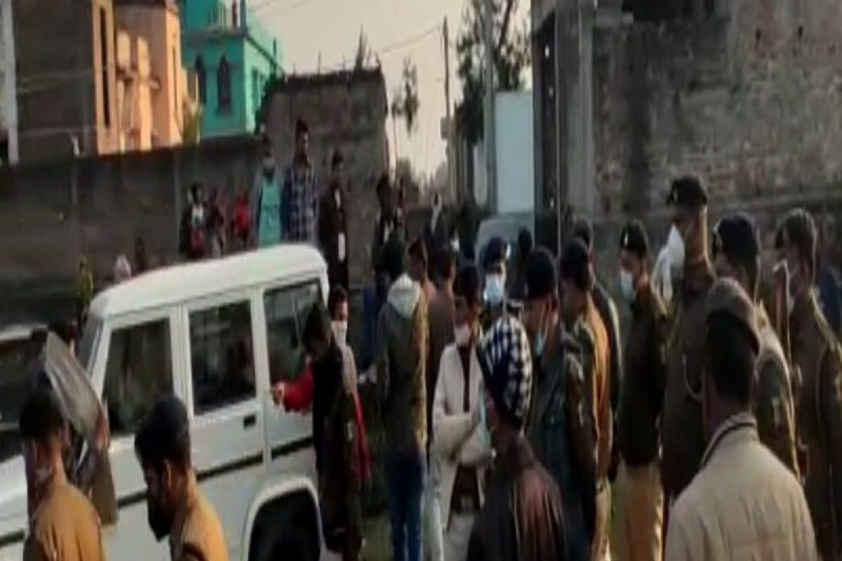 चाकूनं भोसकून गर्लफ्रेंडनं केला Boyfriend चा खून, भयानक पद्धतीनं लावली मृतदेहाची विल्हेवाट; कारण ऐकून व्हाल थक्क