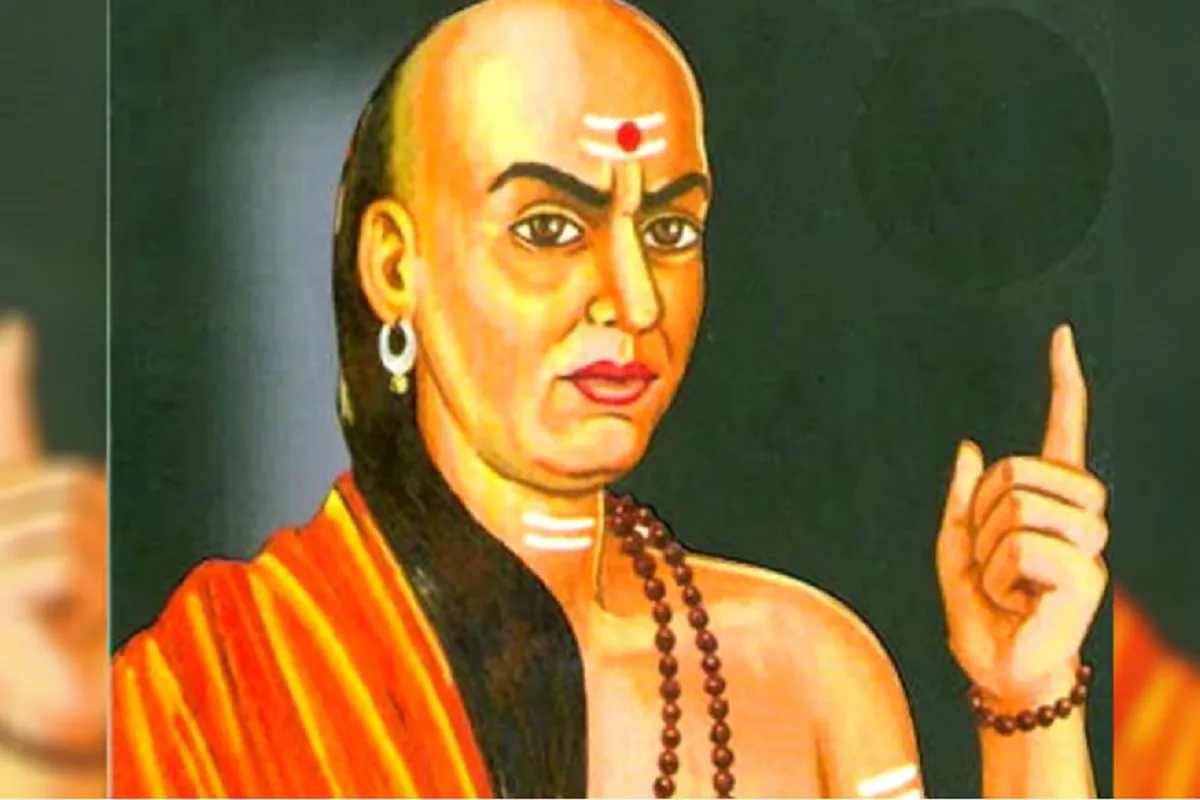 चाणक्य नीतीनुसार या 5 ठिकाणी क्षणभरही थांबू नये, संकटांना द्याल आमंत्रण