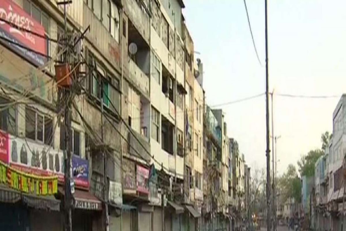 ओमायक्रॉनची भीती! राज्यातल्या या जिल्ह्यात पहिली जमावबंदी लागू;  रॅली, आंदोलनावर बंदी