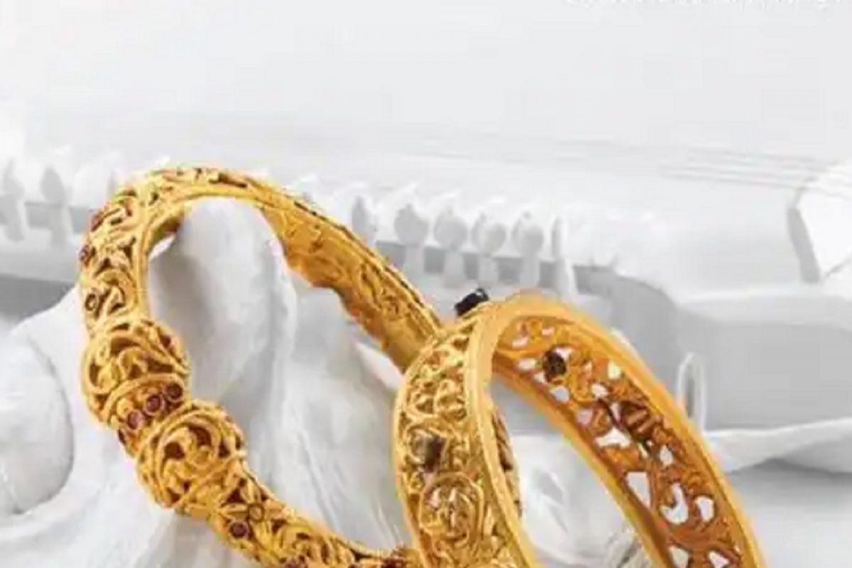 Gold Price Today: सोन्याच्या किमतीवरही Omicron चा परिणाम, गोल्ड रेटमध्ये उसळी