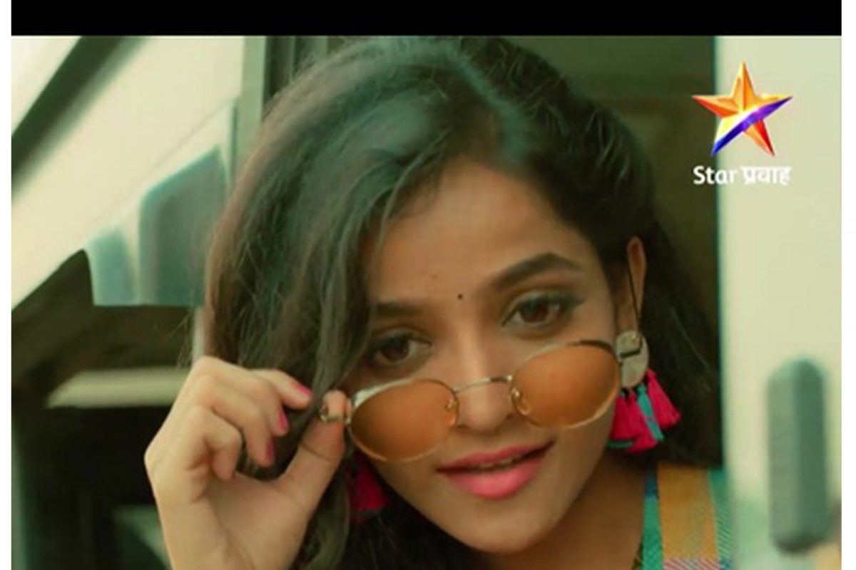 Video - नवीन वर्षात स्टार प्रवाहवर होणार अतरंगी सतरंगी गुलजार नार 'पिंकी'ची धमाकेदार एंट्री