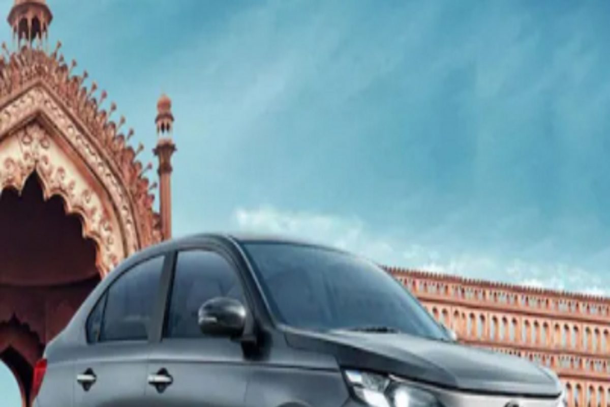 स्वस्तात कार खरेदीची जबरदस्त संधी, Honda Cars वर बंपर डिस्काउंट