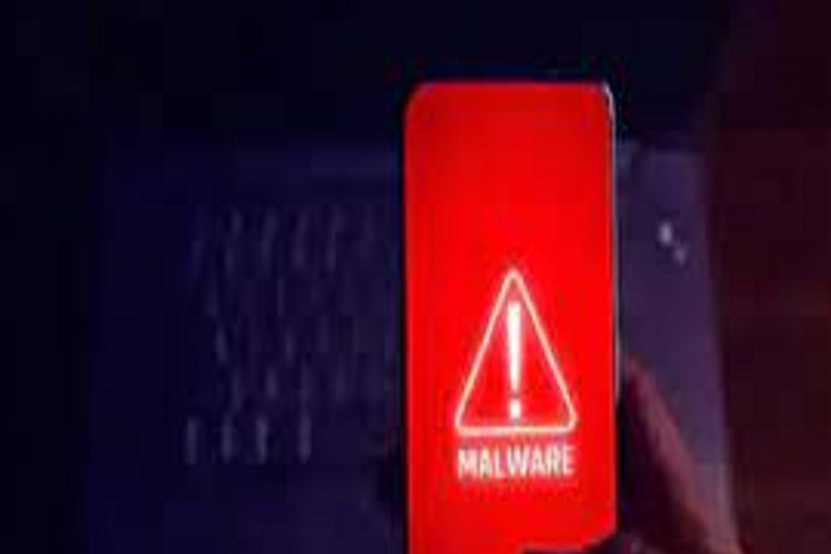 Alert! Android Smartphone वापरताना एक चूक पडेल भारी, थेट बँक अकाउंटला धोका