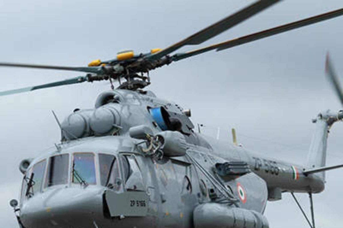 Bipin Rawat Chopper Crash: अपघातग्रस्त झालेलं Mi-17V-5 हेलिकॉप्टर वायुदलातील सर्वश्रेष्ठ! PM मोदीही करतात प्रवास, वैशिष्ट्ये जाणून घ्या