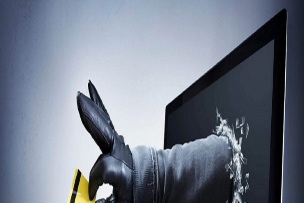 iPhone 13 च्या नावाने असा होतोय Online Fraud, Instagram वर अनेक युजर्स स्कॅमर्सच्या जाळ्यात