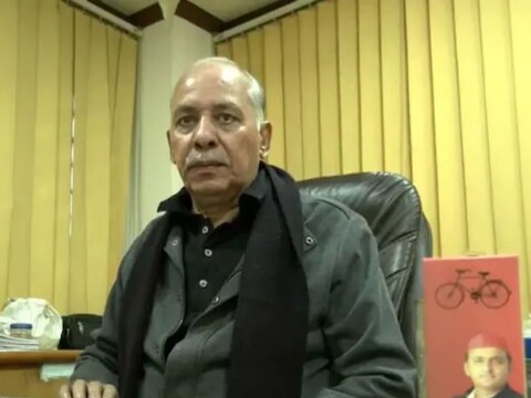 पियूष जैन (Piyush jain IT Raid) यांच्यानंतर आता परफ्युम व्यावसायिक पुष्पराज जैन यांच्या उत्तर प्रदेश आणि मुंबईतील विविध ठिकाणांवर आयकर विभागाने छापेमारी (Pushparaj Jain IT Raid) सुरू केली आहे.