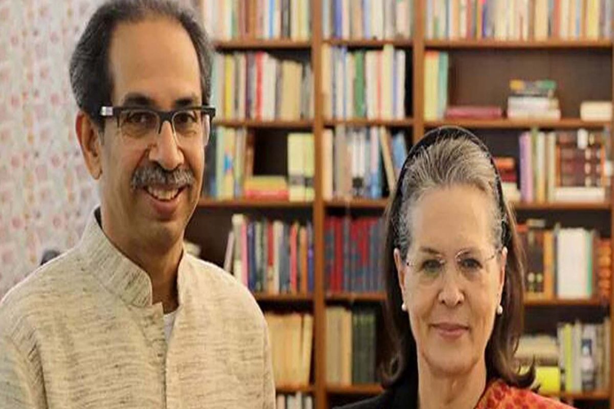 राज्याच्या राजकारणाला नवे वळण, शिवसेना UPA च्या वाटेवर, पवार करणार मध्यस्थी?