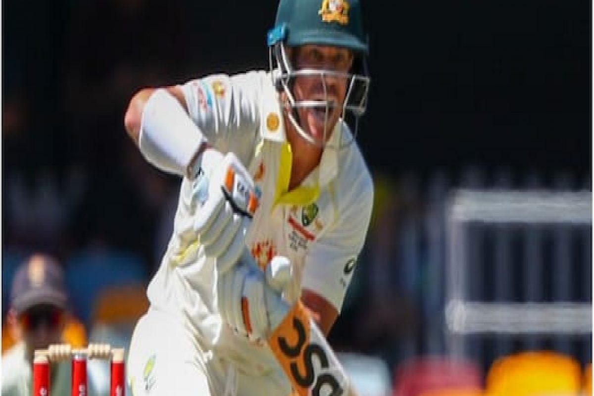 Ashes Series: डेव्हिड वॉर्नर मैदानाबाहेरही सुपरहिट, फॅन्सचं जिंकलं मन! पाहा VIDEO