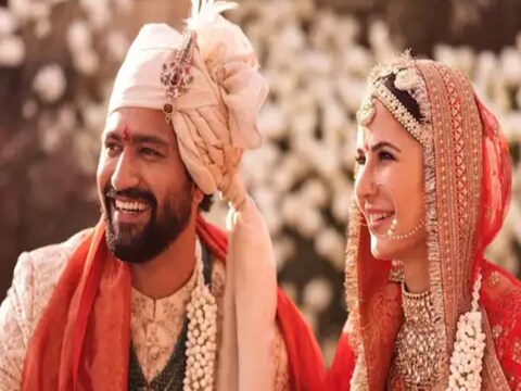 कतरिना कैफ आणि विकी कौशलचे (Katrina-Vicky Wedding) लग्न थाटामाटात पार पडल्यानंतर या जोडप्याची चर्चा सर्वत्र रंगत आहे. कतरिना आणि विकी लग्नानंतर मुंबाला परतले आहेत. 