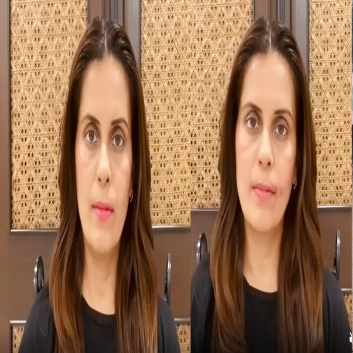अभिनेत्री सोनाली खरेने देखील तिच्या इन्स्टाग्रामवर शेअर केला आहे. हा व्हिडिओ शेअर करताना तिने देखील #बॅनलिपस्टिक हॅशटॅग वापरला आहे. शिवाय तिने या व्हिडिओमध्ये तेजस्विनी पंडित ला टॅग केले आहे.