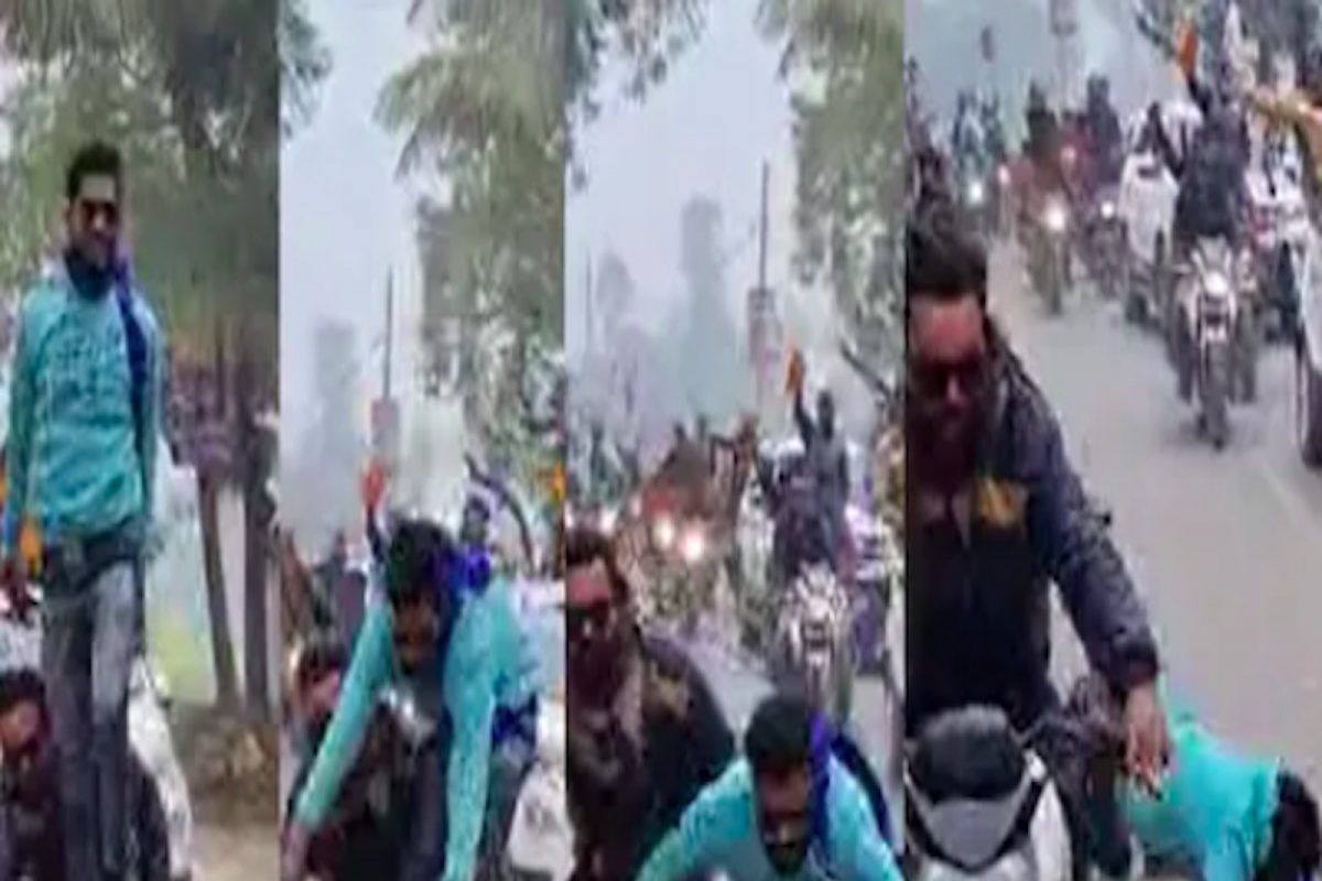 प्रचारसभेत बाईकवर उभं राहून स्टंटबाजी, बॅलन्स गेल्याने झाला पोपट; पाहा VIDEO