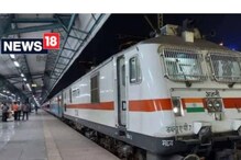 रेल्वेत साहित्य विसरलंय? इकडे-तिकडे फिरू नका; रेल्वेच्या साईटवर घरबसल्या शोधा रेल्वेत साहित्य विसरलंय? इकडे-तिकडे फिरू नका; रेल्वेच्या साईटवर घरबसल्या शोधा