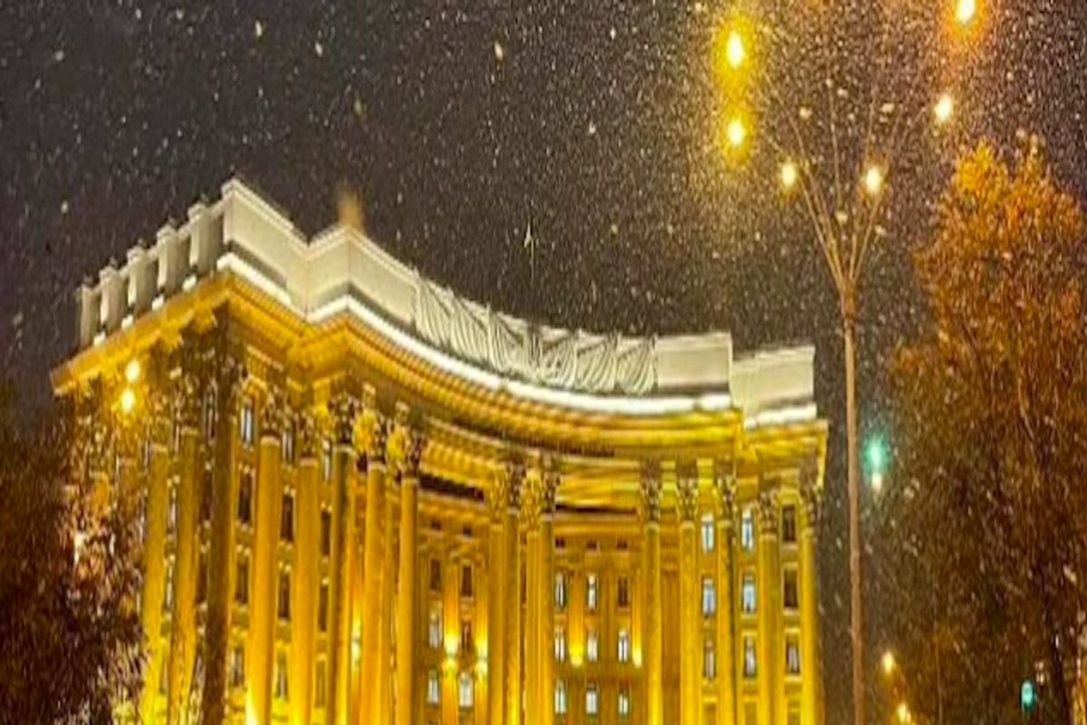 युक्रेनवर झालेल्या सायबर हल्ल्याबाबत मोठी बातमी, Microsoftनं केला खुलासा