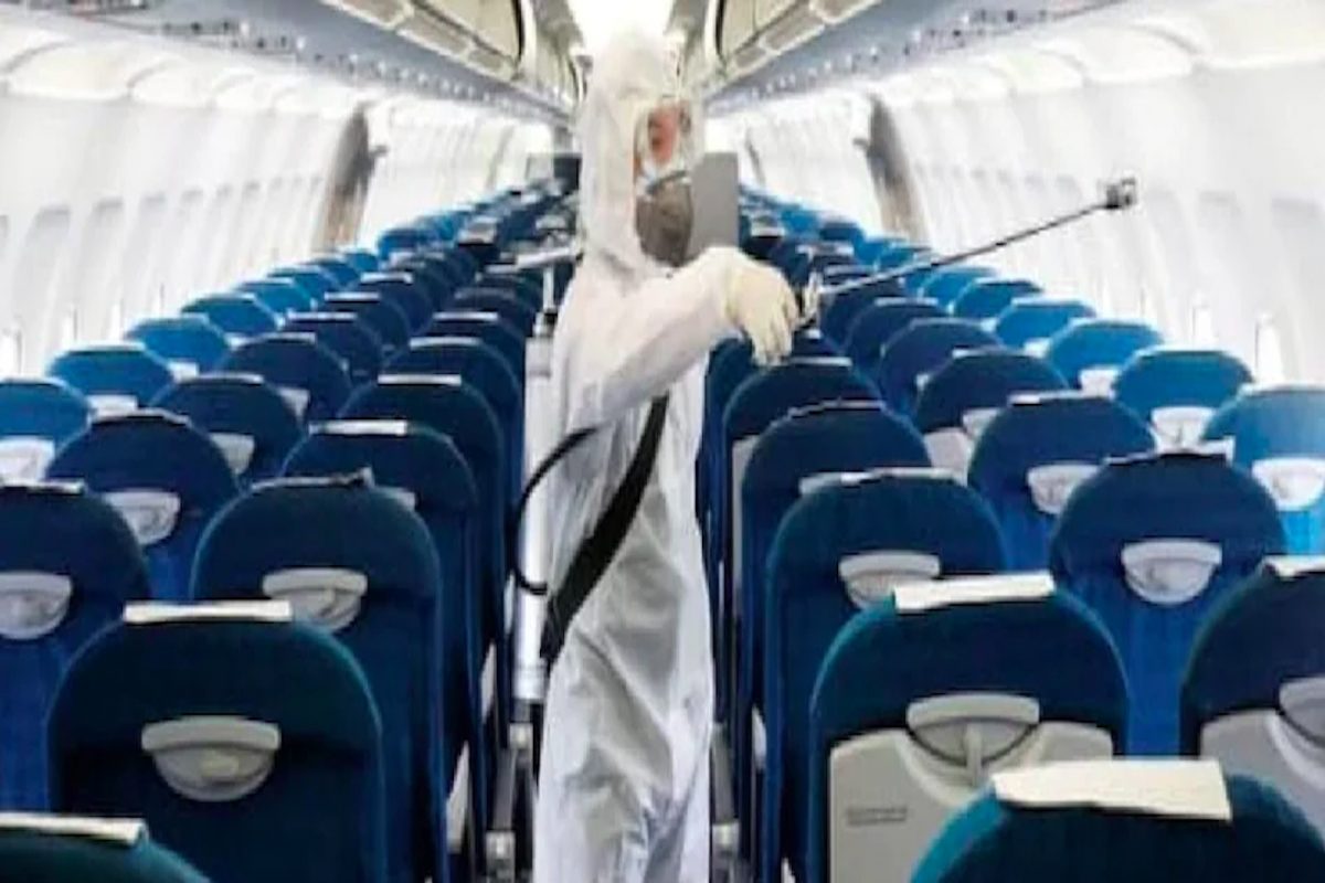 Big News: इटलीतून भारतात आला कोरोनाचा ‘व्हायरल बॉम्ब’, एकाच विमानानं आलेले 125 प्रवासी Positive