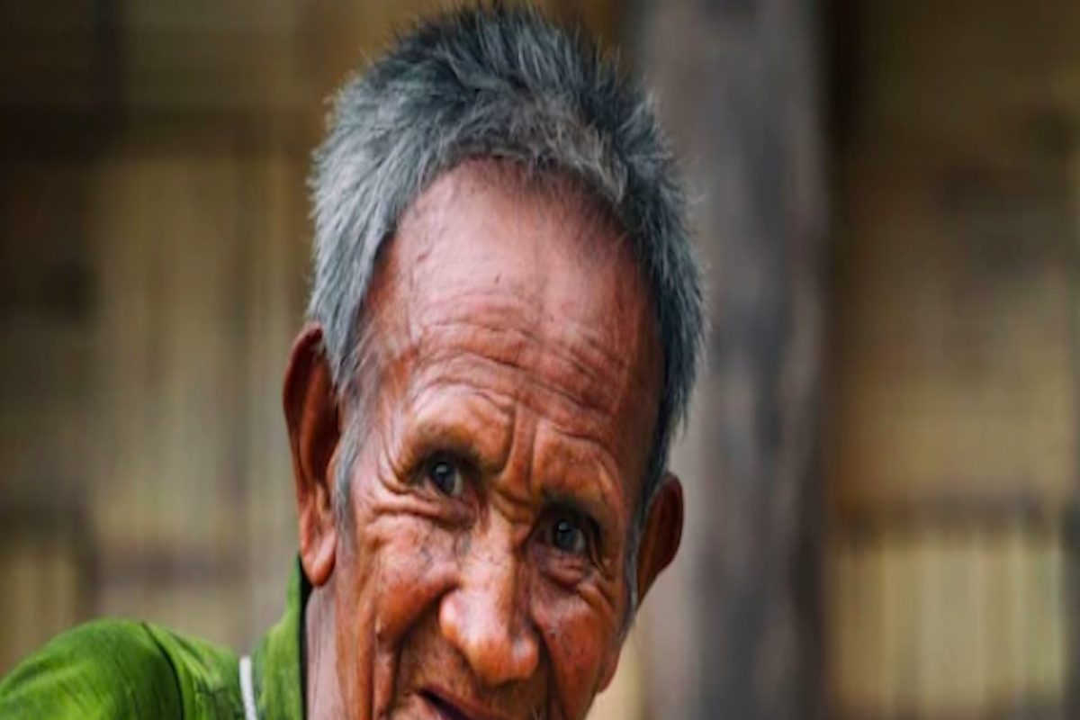 घरातील ज्येष्ठांचा घेतला जातो जीव, भारतातील एका राज्यात होतं प्रथेचं पालन; वाचा सविस्तर