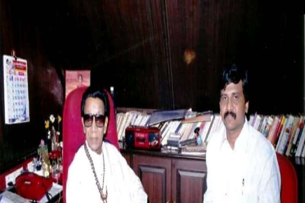 ''बाळासाहेब हाच महाराष्ट्राचा आत्मा, बाळासाहेब आजही अमर आहेत'': संजय राऊत