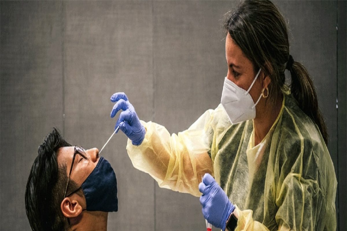 कोविड XE व्हेरियंटचा भारतात शिरकाव; तूर्तास घाबरायचं कारण नाही, महाराष्ट्रात काय आहे स्थिती?