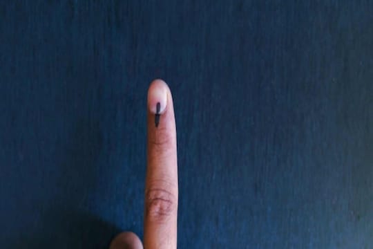 Explainer : निवडणूक आचारसंहिता लागल्यावर काय होतं? सामान्य लोकांसाठी 'हे' नियम असतात का?