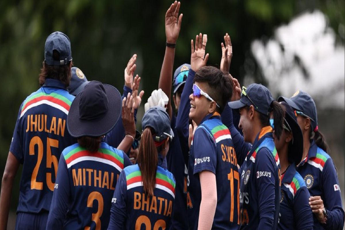 न्यूझीलंडमध्ये होणाऱ्या वर्ल्ड कपसाठी टीम इंडियाची घोषणा करण्यात आली आहे. (फोटो @BCCI)