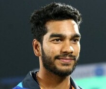 IND vs SA : ...त्यामुळे सहावा गोलंदाज म्हणून Venkatesh Iyer चा विचार IND vs SA : ...त्यामुळे सहावा गोलंदाज म्हणून Venkatesh Iyer चा विचार