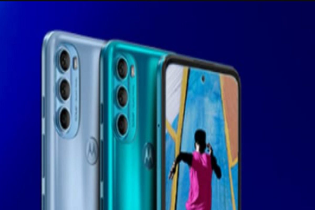 नवा फोन घ्यायचाय? चार्जिंग दोन दिवस टिकणारा Motorola चा नवा स्मार्टफोन येतोय!