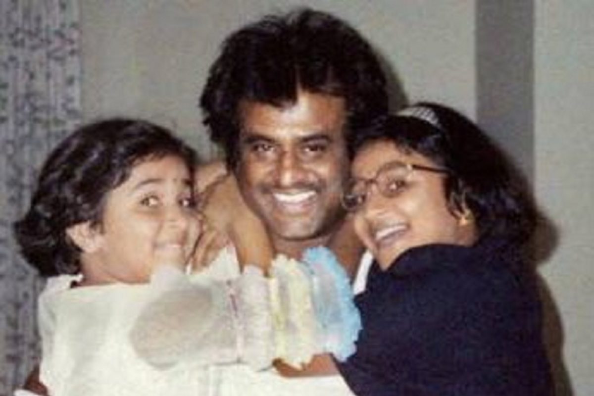 ऐश्वर्याच्या घटस्फोटानंतर सौंदर्याने बदलला Profile Pic, वडील Rajinikanth यांच्यासह असणाऱ्या फोटोवर कमेंट्सचा पाऊस