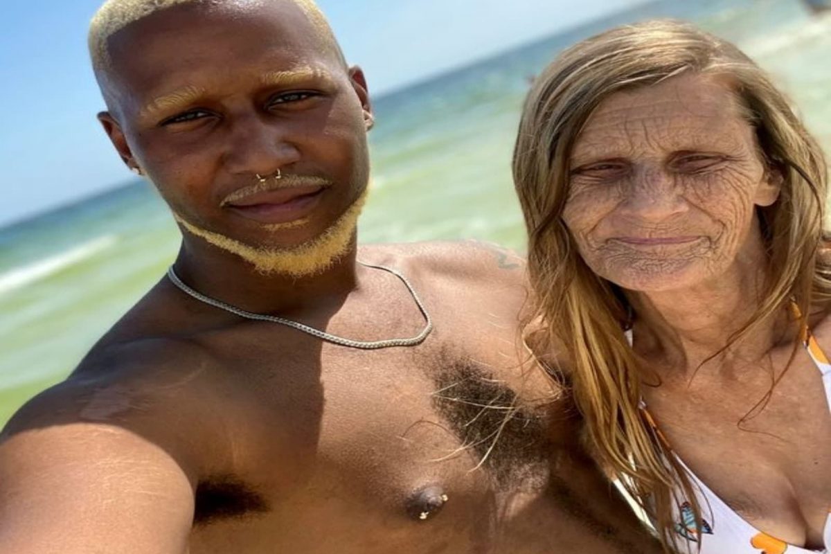 लग्नानंतर 4 महिन्यातच तरुण पतीकडे महिलेनं केली बाळाची मागणी; वयाच्या 61व्या वर्षी व्हायचय आई