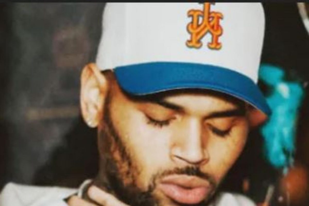 Shocking news! प्रसिद्ध गायकावर महिलेने केला बलात्काराचा आरोप, drugs देऊन केली जबरदस्ती