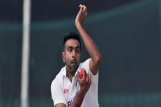 IND vs SA : जोहान्सबर्ग टेस्टमध्ये अश्विननं घेतली स्पेशल विकेट, 16 वर्षांचा संपला दुष्काळ