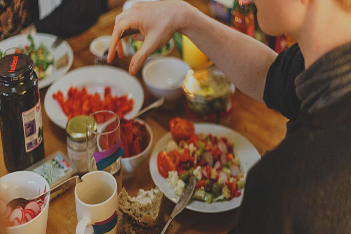 बापरे! ही रेस्टॉरंटमधील सर्वात महागडी डिश आहे? किमतीऐवजी पदार्थ पाहूनच फुटेल घाम