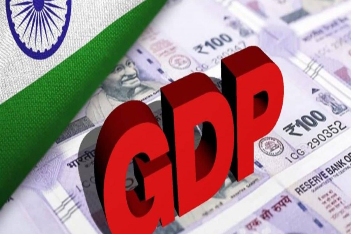 Omicron मुळे देशाच्या अर्थव्यवस्थेला मोठा झटका! GDP ग्रोथमध्ये घट होण्याचा अंदाज