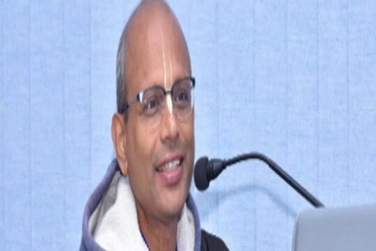 IIT मंडीच्या संचालकांनी दिला भूत काढण्याचा अजब मंत्र, Viral झाला Video