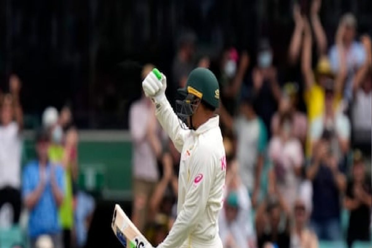 Ashes : 2 वर्षानंतर टीममध्ये परतलेल्या खेळाडूचे शतक, ऑस्ट्रेलियाचा भक्कम स्कोअर