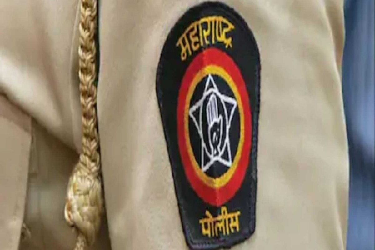 Corona in Maharashtra Police : महाराष्ट्र पोलिसांवरील कोरोनाचं संकट गडद, आठवड्याभरात तब्बल 155 कर्मचाऱ्यांना लागण