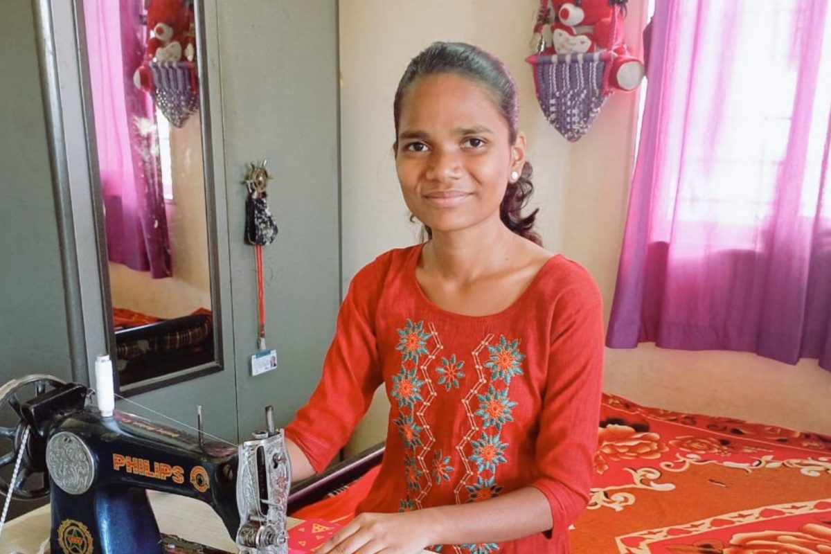 आई-वडिलांसाठी खंबीरपणे उभी राहिली मैथिली; लेकीची माया पाहून हृदय पिळवटून निघेल