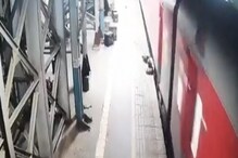 वसई रोड स्टेशनवर चालत्या मेल-एक्सप्रेसमध्ये चढण्याचा प्रयत्न भोवला; LIVE VIDEO