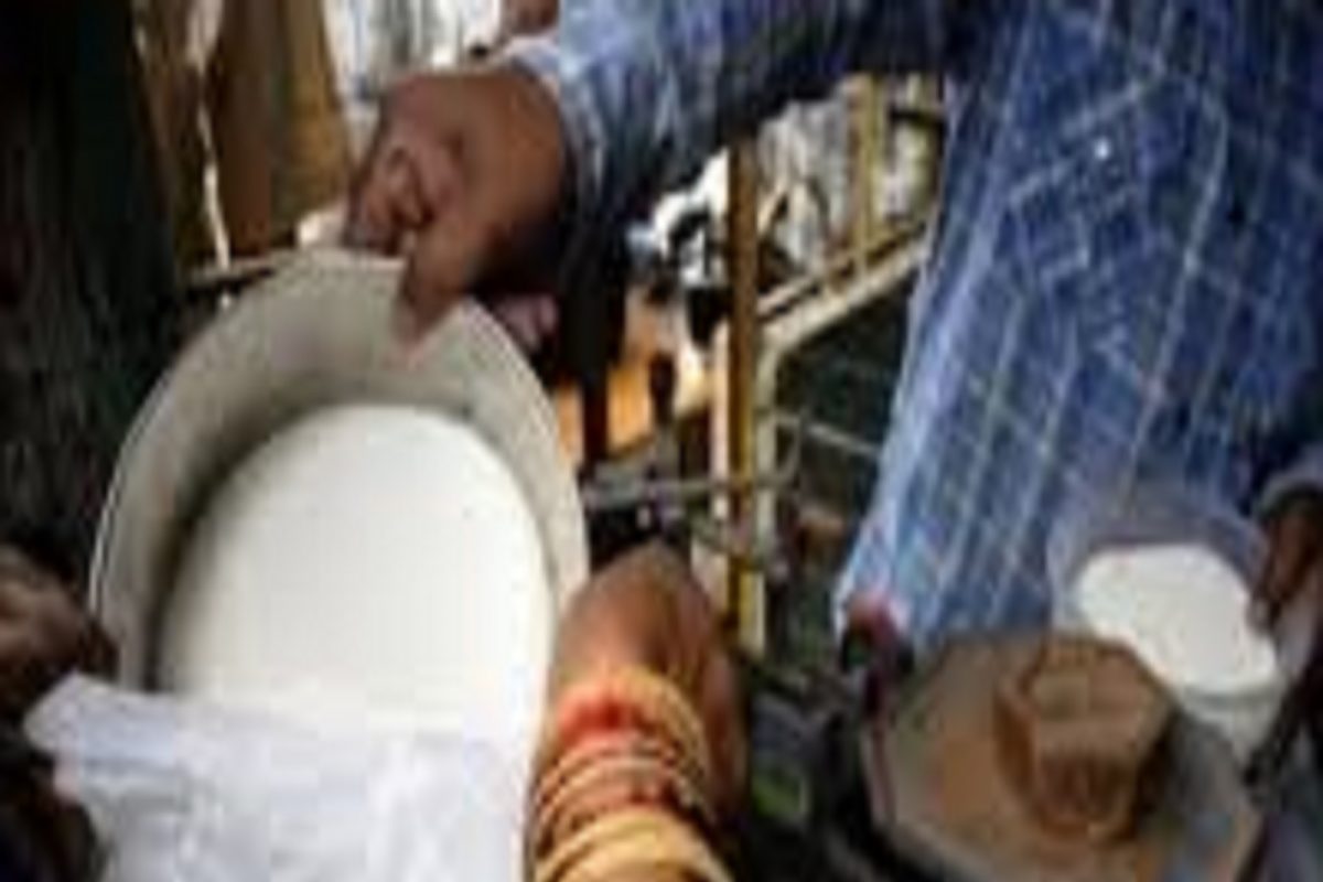 या नियमाचा फायदा ग्राहकांना होणार असून त्याद्वारे धान्य घोटाळ्याला चाप बसू शकेल.