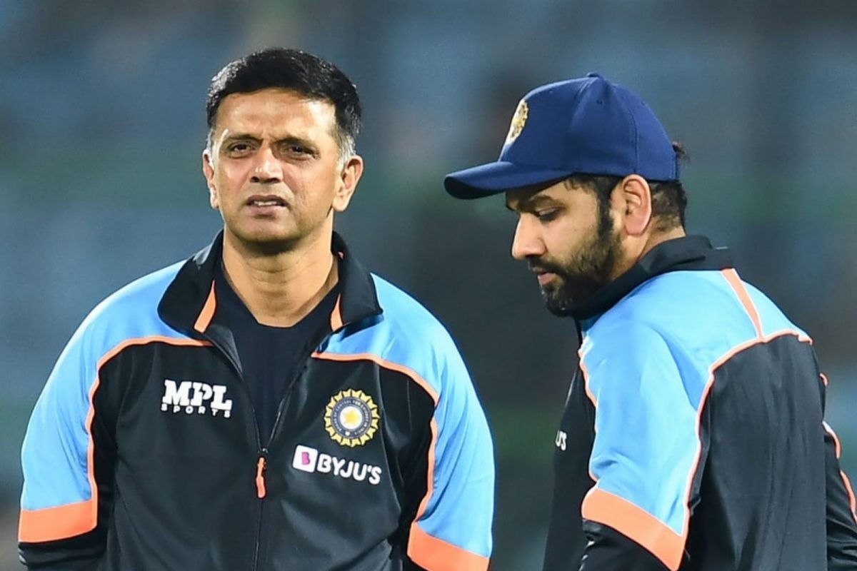 IND Vs ENG: रोहित-द्रविड मिळून या गोलंदाजाची कारकीर्द बिघडवतायत? विराट कोहलीचा आहे फेव्हरेट