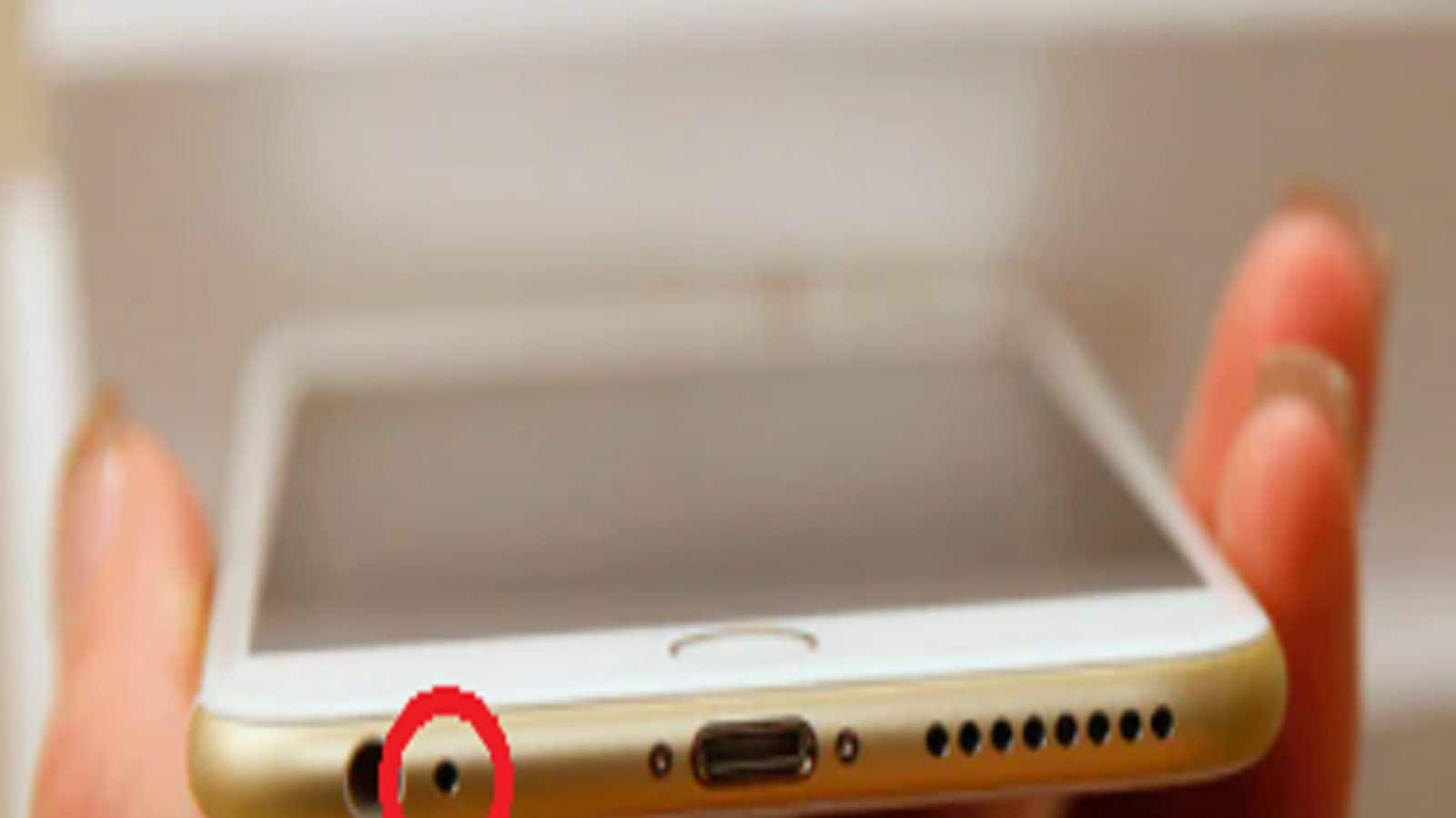 Smartphone bottom small hole how does it works check its importance