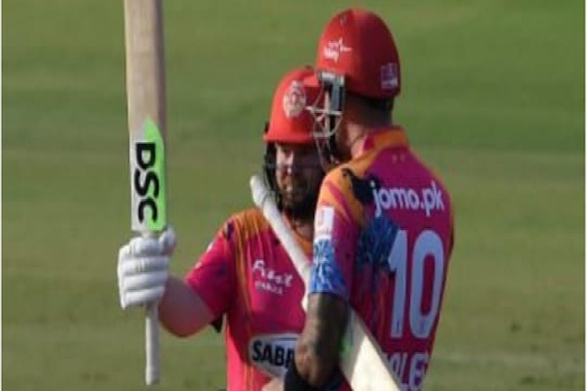 IPL 2022: एकाच मॅचमध्ये 3 जणांची दमदार खेळी, आयपीएल लिलावात लागणार मोठी बोली