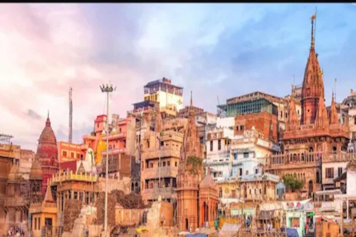Varanasi | बनारसला जायचे असेल तर 'या' दिवसातच भेट द्या, जाणून घ्या कारण