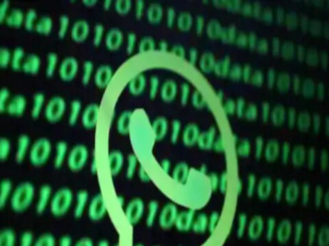 WhatsApp ने यावर्षी फेब्रुवारीदरम्यान 14.26 लाख भारतीय अकाउंट बंद केले (WhatsApp Account Banned) आहेत. अनेक तक्रारींनंतर WhatsApp ने हे पाऊल उचललं आहे.