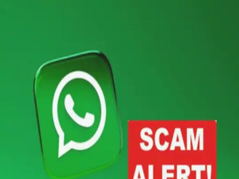 WhatsApp वर आलेल्या कोणत्याही मेसेज किंवा लिंकवर क्लिक न करण्याचा सावध इशारा दिला आहे. त्यासह लोकांना WhatsApp च्या सर्व सिक्योरिटी फीचर्सचा (WhatsApp Security Features) ही वापर करण्याचं आवाहन केलं आहे.