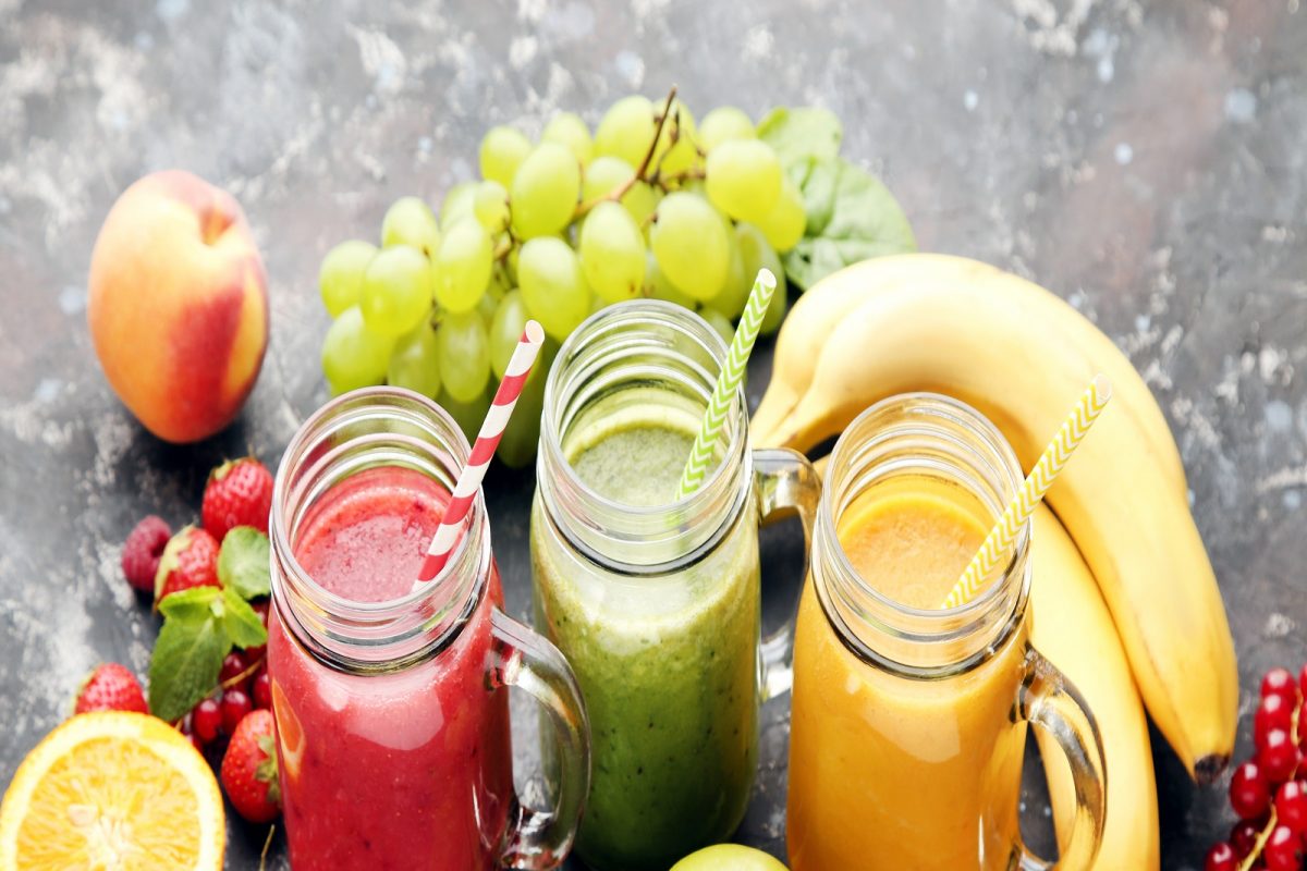 Health Tips: शरीरात रक्त कमी होण्याचा त्रास कधी नाही होणार; हे 4 ज्युस त्यासाठी आहेत उपयोगी