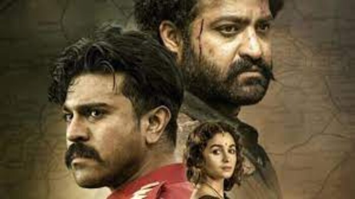 RRR - या चित्रपटात राम चरण, ज्युनियर NTR, आलिया भट्ट आणि अजय देवगण यांच्या मुख्य भूमिका आहेत. हा चित्रपट आधी जानेवारी 2022 मध्ये प्रदर्शित होणार होता. परंतु कोरोना महामारीमुळे निर्मात्यांना चित्रपटाचं प्रदर्शन पुढं ढकलावं लागलं होतं. बाहुबली फेम एसएस राजामौली दिग्दर्शित हा चित्रपट आता 25 मार्च 2022 रोजी चित्रपटगृहामध्ये प्रदर्शित होणार आहे.
