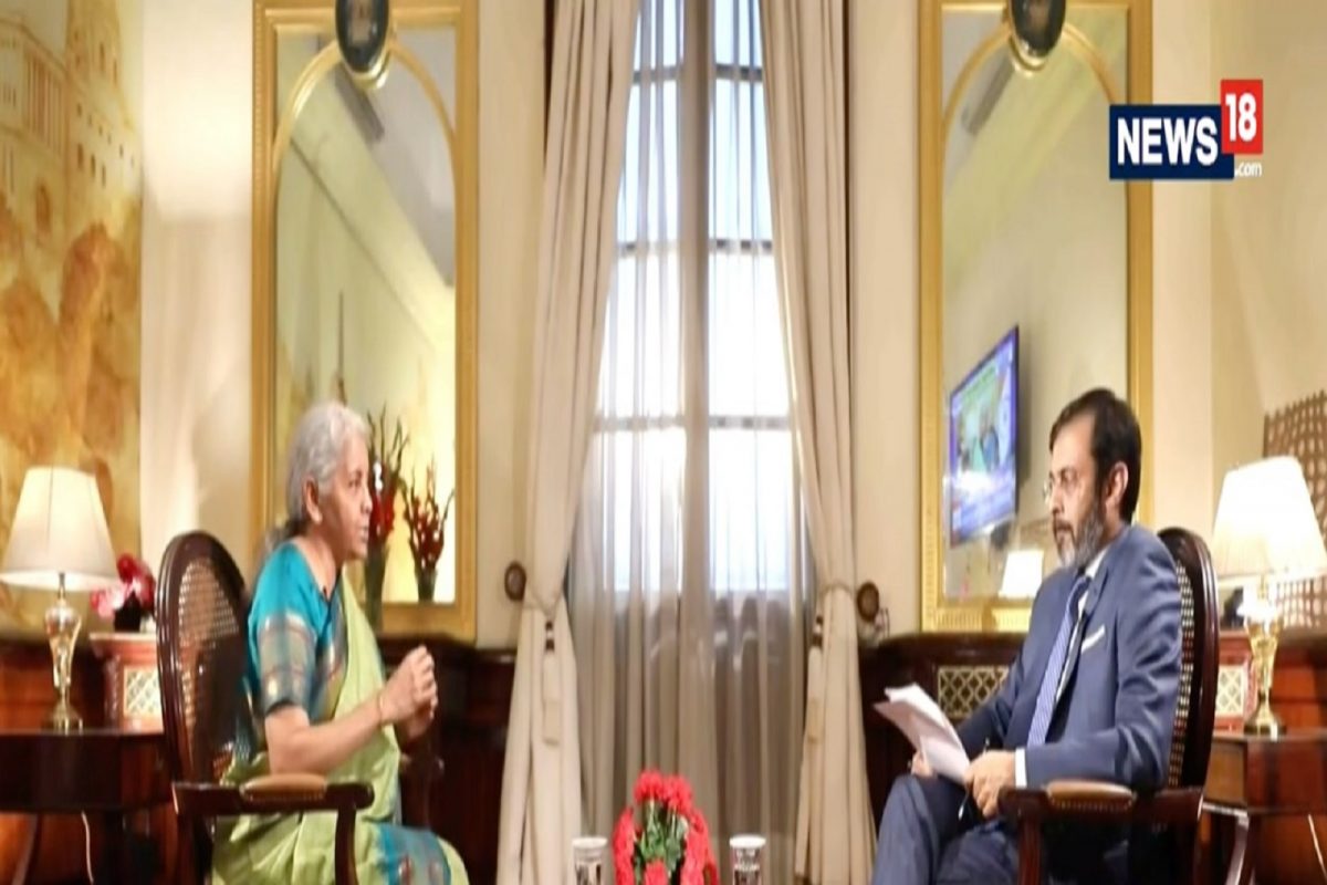 FM on Budget 2022 Exclusive: निवडणुका येत राहणार; पण आत्ता अर्थव्यवस्थेला गरज खऱ्या मजबुतीची