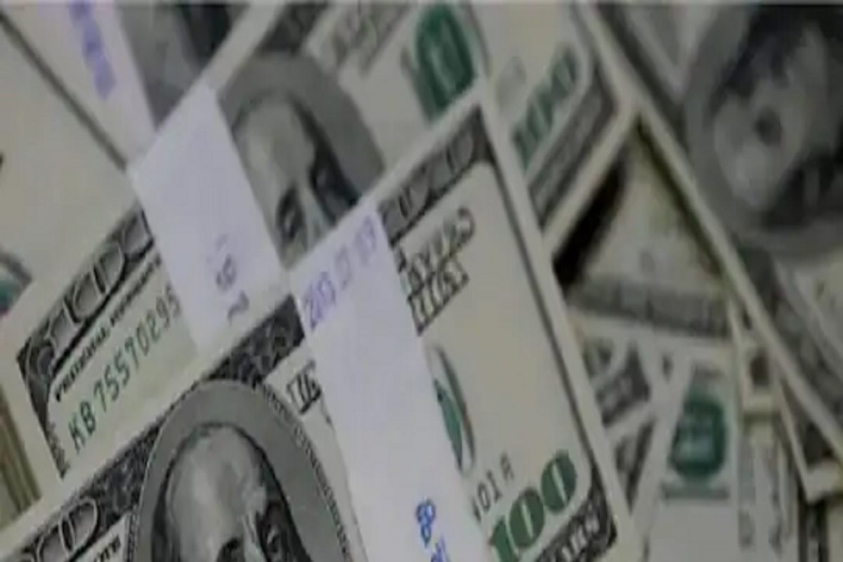 'एका बॅगेत 60 कोटी रुपयांची रक्कम ठेवून तुम्ही सहज विसरू शकत नाही. कदाचित या पैशांच्या मालकाने ही रोख रक्कम दुसऱ्याला ठेवण्यासाठी दिली असावी'