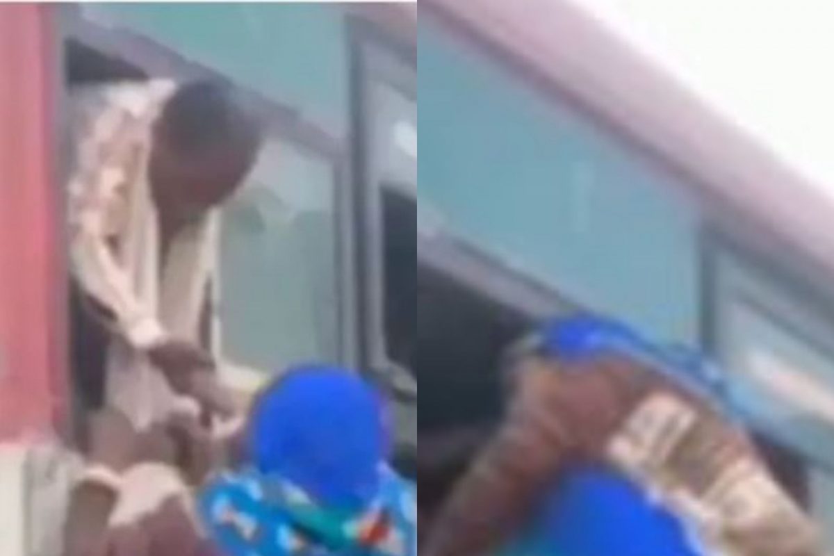 बसमध्ये सीट मिळवण्यासाठी कपलचा विचित्र जुगाड; VIDEO पाहून लावाल डोक्याला हात